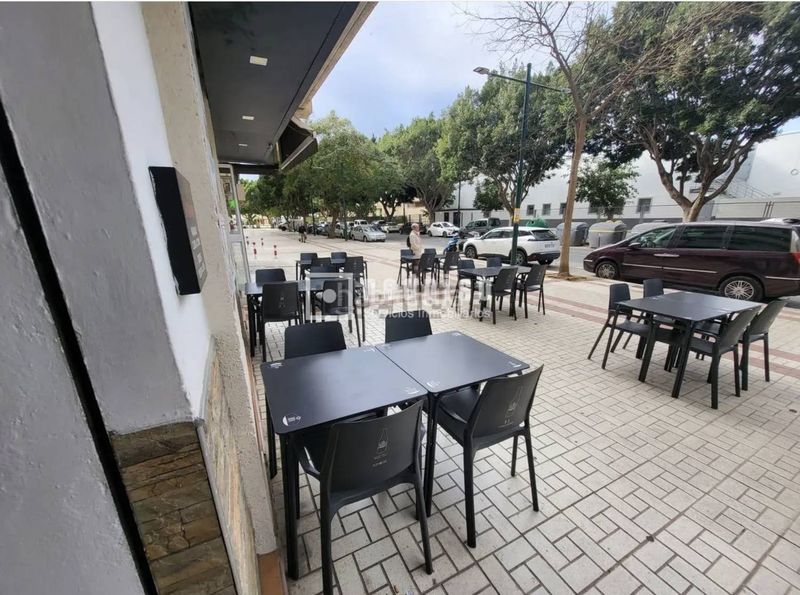 Foto a8a857e5-83d3-45f3-bd1e-fb5c829ff8e4. Local comercial a Puerta Blanca Málaga