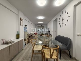 Flat  De isaac peral. Amplio piso reformado en la luz