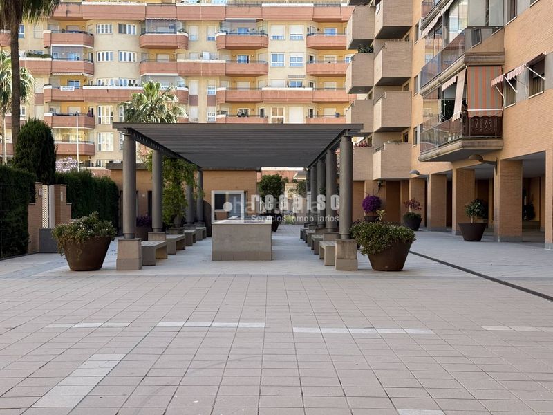 Foto a3c3438d-a6d3-4906-8384-a5562d5c6a50. Pis amb aparcament piscina a Martín Carpena - Torre del Río Málaga