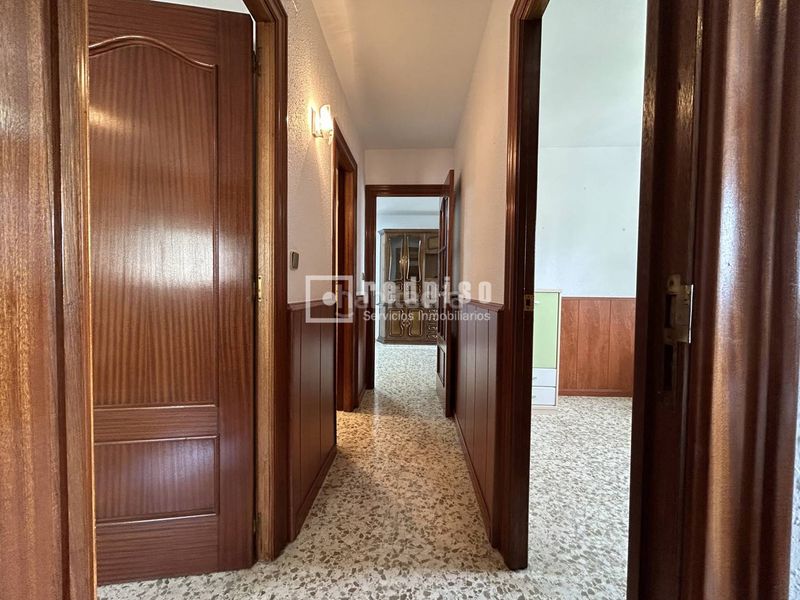 Foto 2872e434-247b-4119-9621-1561b68522e2. Flat with parking in Los Guindos - Parque Mediterráneo - Santa Paula Málaga