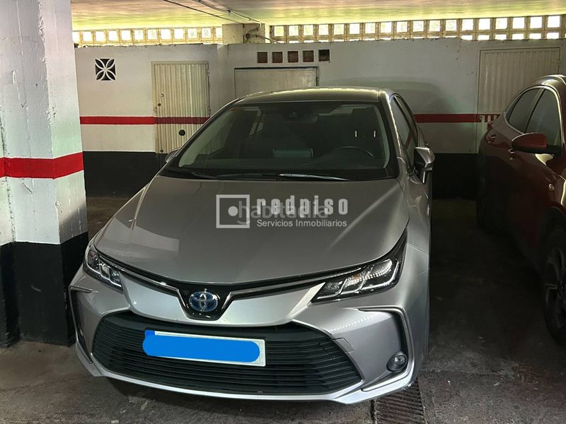 Foto bd67417f-71ab-432b-b9c3-7d56e15a6ea6. Flat with parking in Los Guindos - Parque Mediterráneo - Santa Paula Málaga