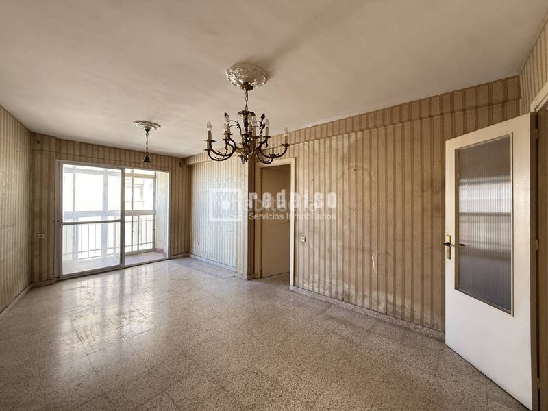 Foto cd527a3c-01bf-467e-b54b-78df8c49e544. Flat with heating in Puerta Blanca Málaga