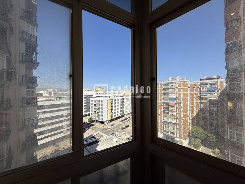 Foto ce43560a-8a29-42fa-acc8-af07667f2a8c. Flat with heating in Puerta Blanca Málaga