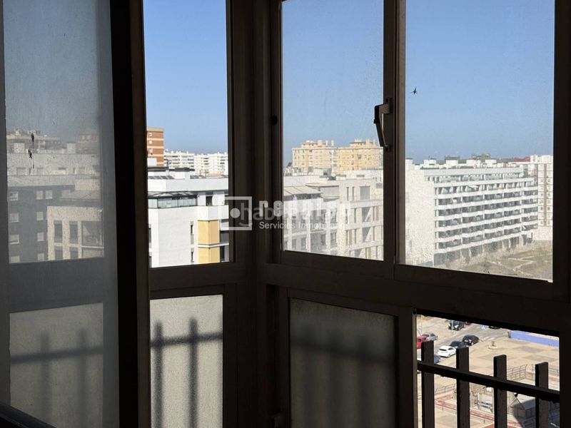 Foto d84f6b62-3e87-445d-8b74-e195c42c7bde. Flat with heating in Puerta Blanca Málaga