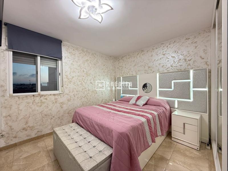 Foto 48dc8f4f-89ee-4c85-87a0-deace74adbcd. Flat in Santa Cristina - San Rafael Málaga