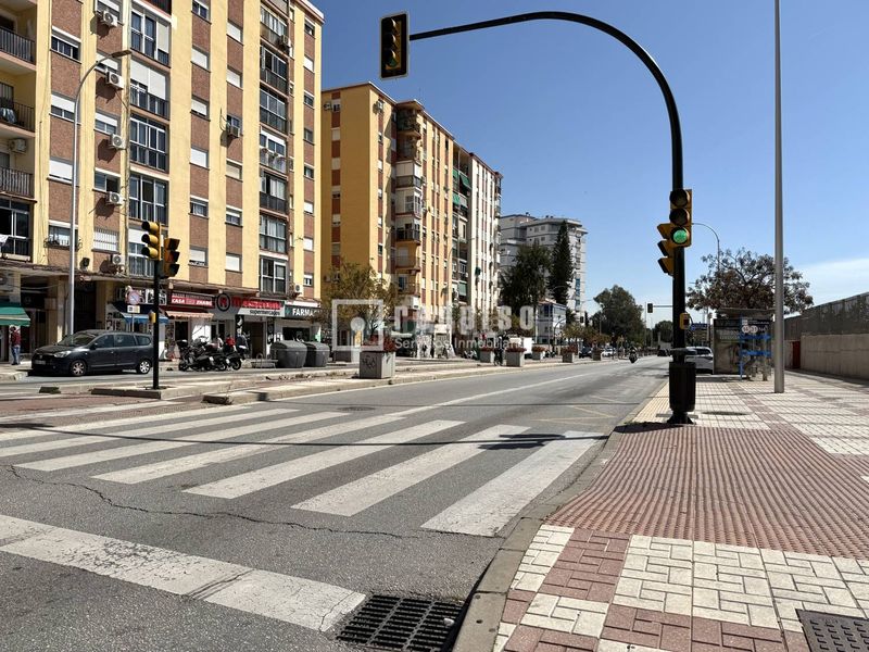 Foto ada63fc7-9558-4fe6-897f-5b0b57f93268. Pis amb calefacció a Portada Alta - Pol. Crta. De Cártama Málaga