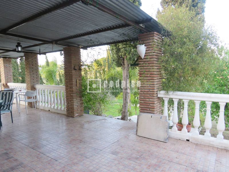 Foto b7924f59-ddd7-41fb-b890-da18f48f2095. Casa amb calefacció aparcament a Villafranco del Guadalhorce Alhaurín el Grande