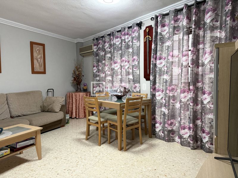 Foto 178cd04e-a3f3-484f-8036-ef42450b2257. Casa amb aparcament a La Unión - Cruz de Humilladero - Los Tilos Málaga