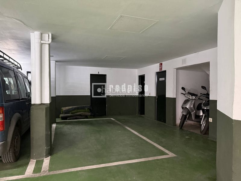 Foto f6bd5a27-de83-4be0-84b0-6cecd1550c2f. Casa amb aparcament a La Unión - Cruz de Humilladero - Los Tilos Málaga