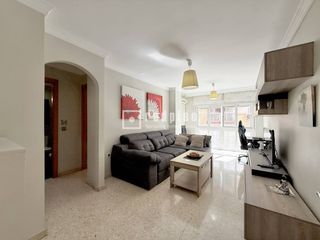 Etagenwohnung in Santa Cristina - San Rafael. Piso en venta  1ª planta con ascensor  zona santa cristina  san