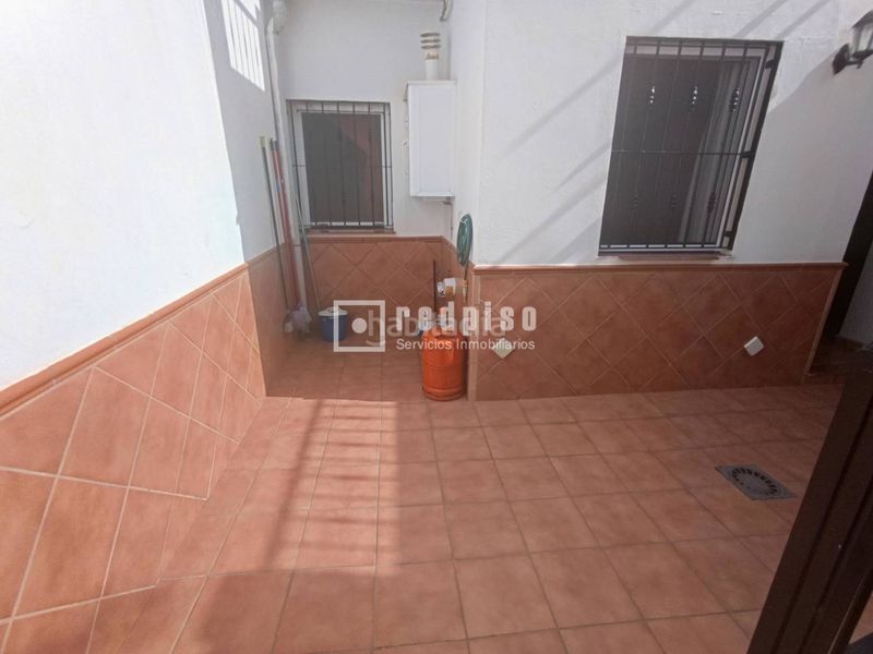 Foto 3d7576bc-505a-4343-a1a9-3745f91d21ce. Casa a Carranque - Haza Cuevas Málaga