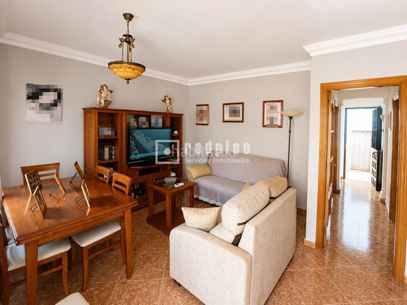 Foto bd31dbe6-5dd9-4b04-8ccf-c55e7442d6b1. Casa a Carranque - Haza Cuevas Málaga