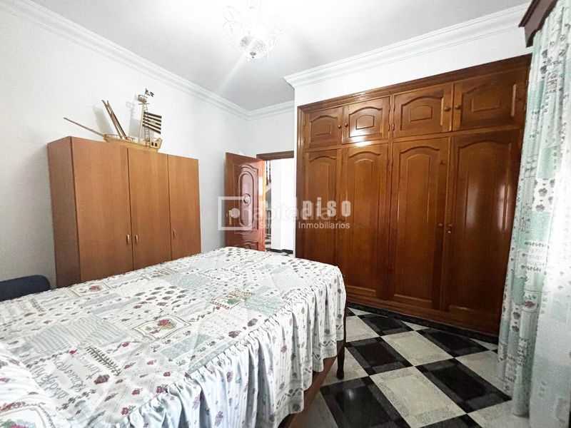 Foto 105a83a3-f7fb-4eea-b186-d22d1d4388e5. Casa amb aparcament a Sierra de Yeguas