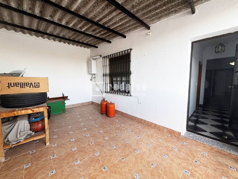Foto d10ada13-b8db-49b5-8d35-6168797b04c9. Casa amb aparcament a Sierra de Yeguas