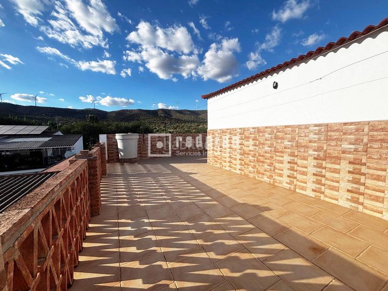 Foto e033da13-1026-48f7-97b5-659a658be137. Casa amb aparcament a Sierra de Yeguas