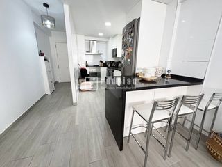 Flat in Camino de Antequera. Piso totalmente reformado en venta  2ª planta con ascensor  cami