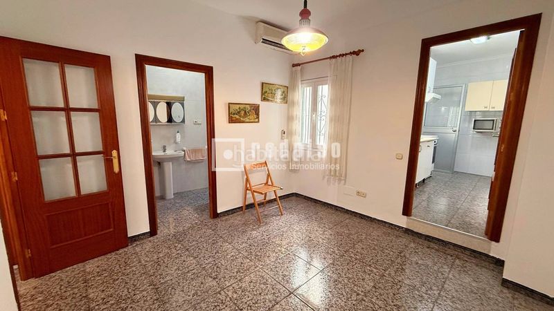 Foto f303db56-e698-4365-b672-9613dcd1bb4b. Casa amb calefacció aparcament a Colmenar