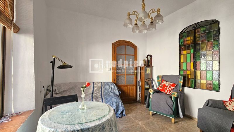 Foto 4bd1cf6d-0afd-461d-b041-7531a85f2fda. Casa amb calefacció a Hispanidad - Vivar Téllez Vélez - Málaga