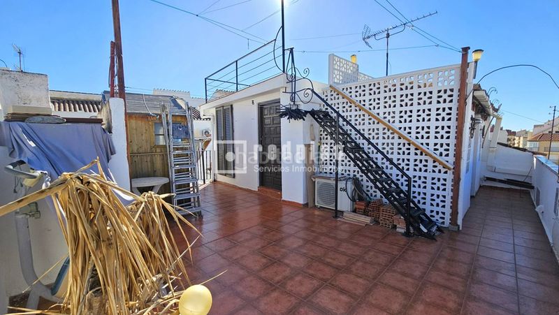 Foto 69f64165-a390-4eab-b612-958b6e433cb6. Casa amb calefacció a Hispanidad - Vivar Téllez Vélez - Málaga