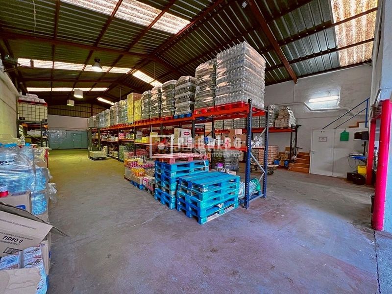 Foto 99eeea37-2df1-40e9-86d6-66f1590941ad. Local comercial a El Fuerte - La Dehesa Ronda