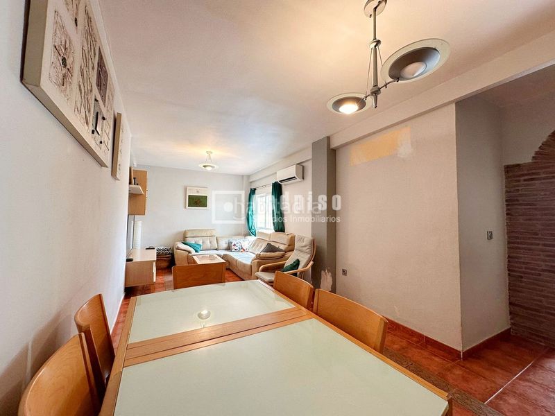 Foto e45eb0b0-46e9-4d77-b244-f66d77786ff8. Casa amb calefacció a San Alberto - La Alcubilla - Florisol Málaga