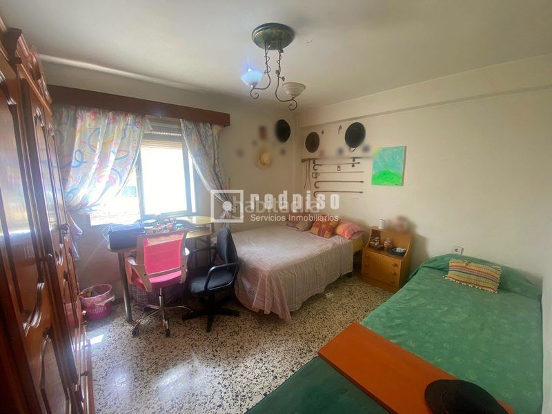Foto 0dcfd9d8-2f33-43e3-90c2-c4e61021b66f. Pis amb calefacció a Barrio de Ciudad Jardín Málaga
