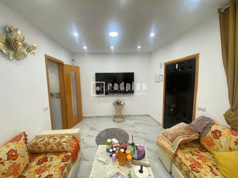 Foto 4b9e9388-ac24-445d-bc38-ed412e9ec43a. Casa  totalmente reformada de 1 dormitorio con terraza privada y aire acondicionado málaga en Benamargosa
