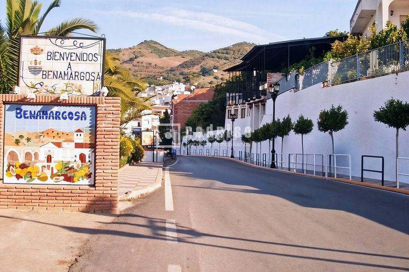 Foto eec6ecdd-0033-48de-ba41-9277fe759cc2. Casa  totalmente reformada de 1 dormitorio con terraza privada y aire acondicionado málaga en Benamargosa