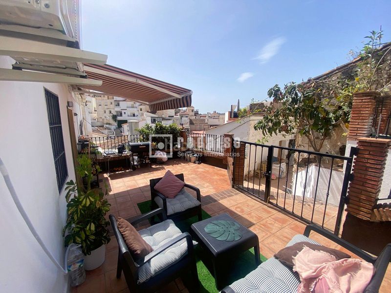 Foto f46f9586-ee69-4ded-9532-40e50c6f97ea. Casa  totalmente reformada de 1 dormitorio con terraza privada y aire acondicionado málaga en Benamargosa