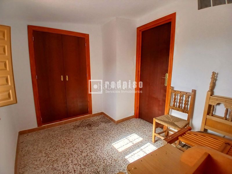 Foto b9b863e4-b1a2-4ad7-8f76-cb915fd165eb. Casa amb calefacció a Colmenar
