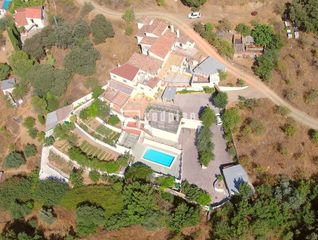 Maison  Polígono 7. Maravillosa finca independiente con amplia vivienda, piscina, te