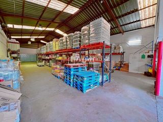 Local Comercial  Guadalevin. Nave industrial  3 vehiculos  negocio de alta rentabilidad en ro
