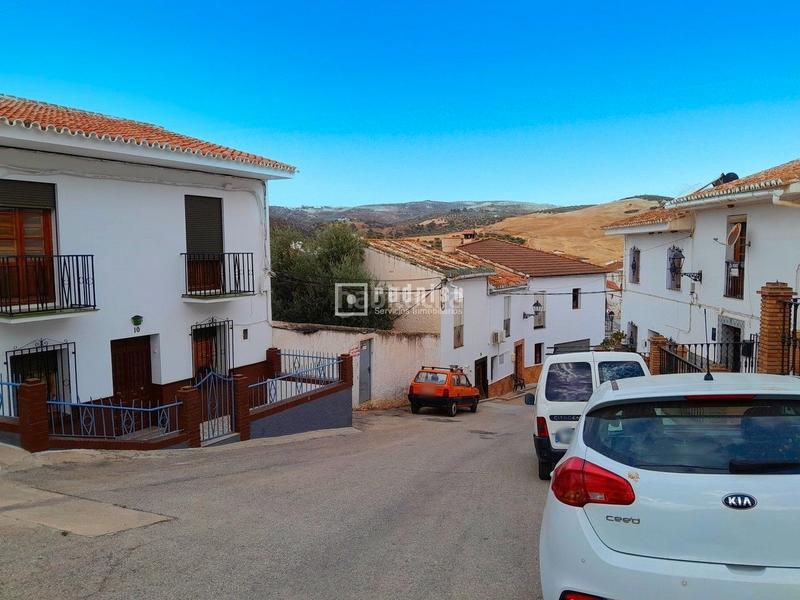Foto 4b40436b-850b-463f-92cc-1e2b44e89881. Terreno residencial solar urbano , málaga ideal para construir tu hogar soñado a solo 40 minutos de la capital en Riogordo