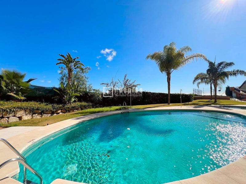 Foto 0fb85d17-6f96-4517-a43e-fcf2c1db3a10. Penthouse with parking pool in Cotomar Rincón de la Victoria