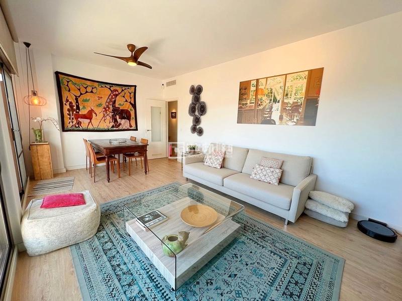 Foto 753899c8-9c29-4ad4-bd02-3d12063a6e47. Penthouse with parking pool in Cotomar Rincón de la Victoria