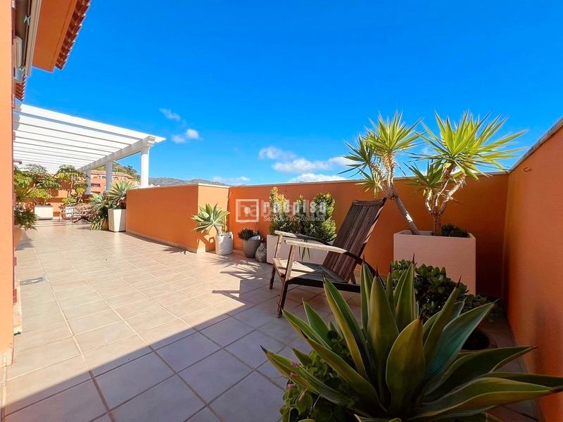 Foto dcc2b330-1f67-46e9-9bdb-1e5d7a736a5b. Penthouse with parking pool in Cotomar Rincón de la Victoria