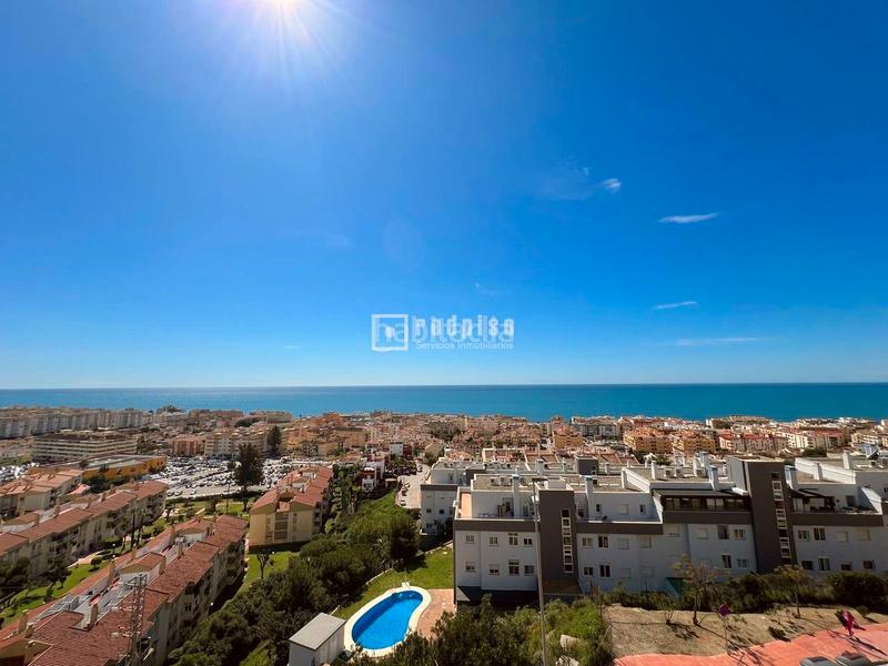 Foto e5ccf7a6-11db-4f45-8908-514698b27a9e. Penthouse with parking pool in Cotomar Rincón de la Victoria