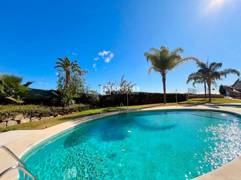 Foto f710a822-00e7-45ef-aff8-42feba93c4a8. Penthouse with parking pool in Cotomar Rincón de la Victoria