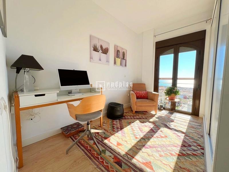 Foto fdb3e459-8361-43d0-8b55-88bf12d4d72b. Penthouse with parking pool in Cotomar Rincón de la Victoria