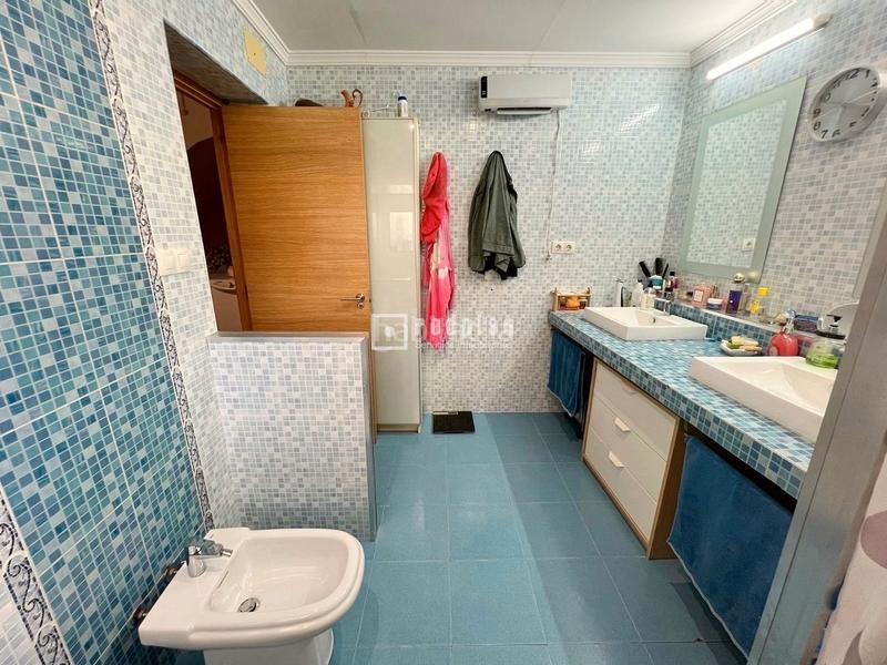 Foto d9068220-ccb8-4c6e-9e43-282f356c786a. House in Mangas Verdes - Las Flores - Parque del Sur Málaga