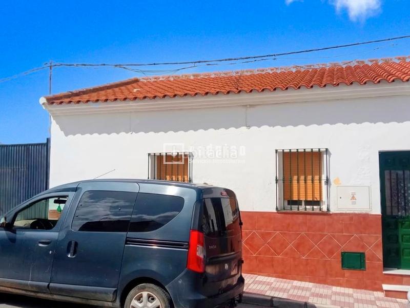 Foto b3749757-9c2f-4bde-a4b5-aa9b8fa4d84f. Maison dans Humilladero