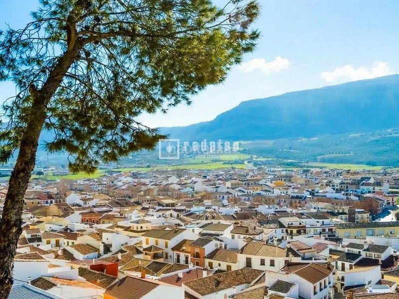 Foto 8a7e0f58-47f0-43c1-a00d-55206386c223. Haus mit parking in Villanueva del Trabuco