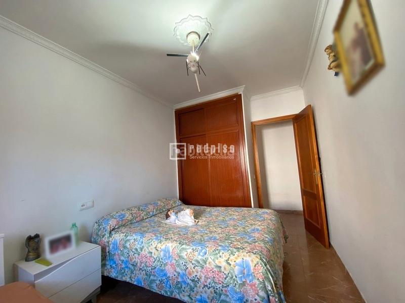 Foto eeb432bd-f64d-4a2b-920f-6e3123e2f51e. Haus mit parking in Villanueva del Trabuco