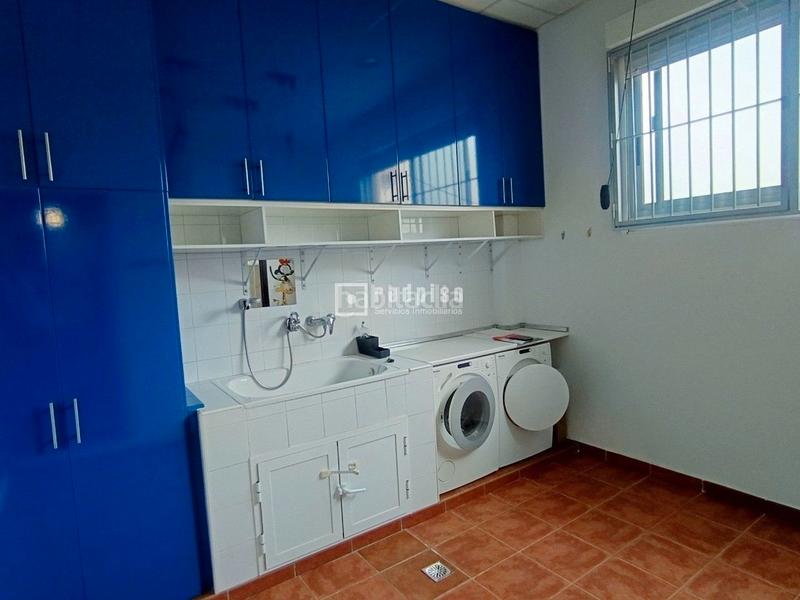 Foto a44dbc87-2d66-471a-9357-1457ea078a2c. Loft avec chauffage dans Hispanidad - Vivar Téllez Vélez - Málaga