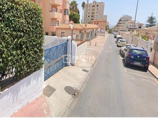 Aparcament cotxe a Solymar. Gran oportunidad venta plaza de garaje  2 trasteros en benalmáde