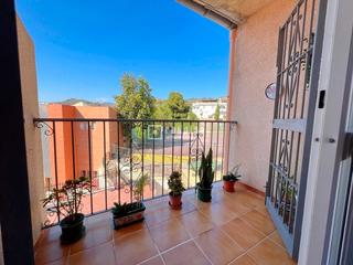 Casa  Lgrima. Chalet adosado de 3 dormitorios  plaza de garaje y almacen  ubic