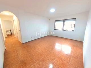 Flat  Juan ramn jimnez. Piso totalmente reformado de 5 dormitorios  perfectamente ubicad