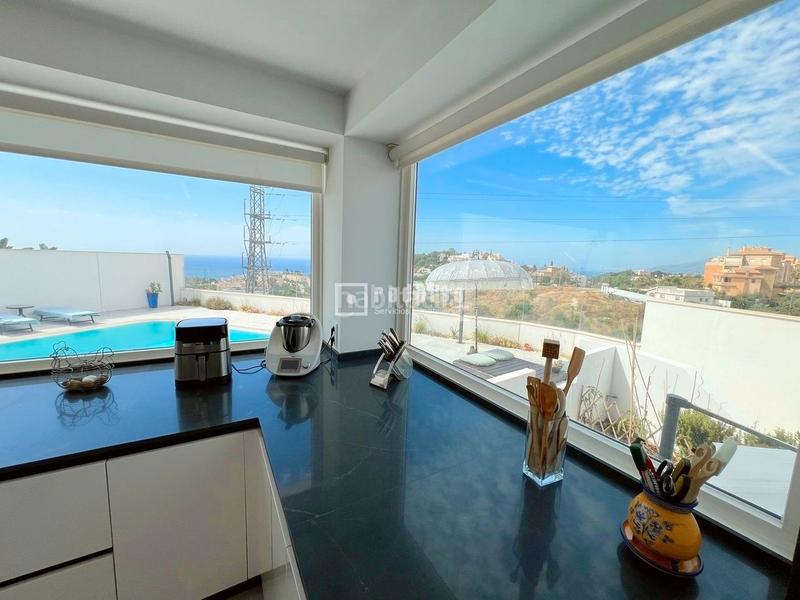 Foto 3c506c33-8fd8-406e-8a09-c18037b7c590. Chalet con riscaldamento parcheggio piscina in Cerrado de Calderón - Hacienda Paredes Málaga