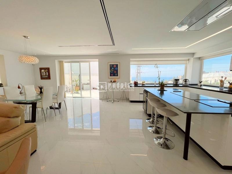 Foto cc7bf71e-b7e6-48e9-bba1-45674acbbd76. Chalet con riscaldamento parcheggio piscina in Cerrado de Calderón - Hacienda Paredes Málaga