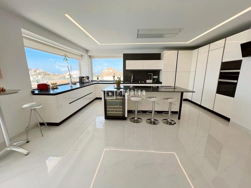 Foto d2a29a88-04a3-45a5-b8a7-91b61469427e. Chalet con riscaldamento parcheggio piscina in Cerrado de Calderón - Hacienda Paredes Málaga